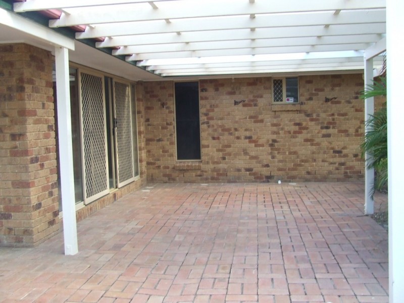 39 Riesling Street, Thornlands QLD 4164