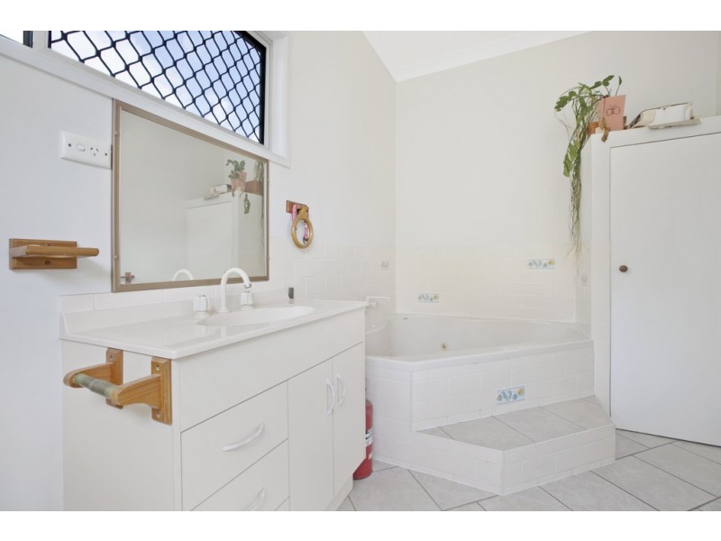 289 Old Cleveland Road East, Capalaba QLD 4157