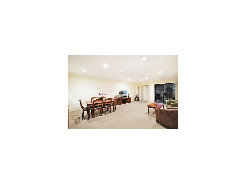 9/299 Main Road, Wellington Point QLD 4160