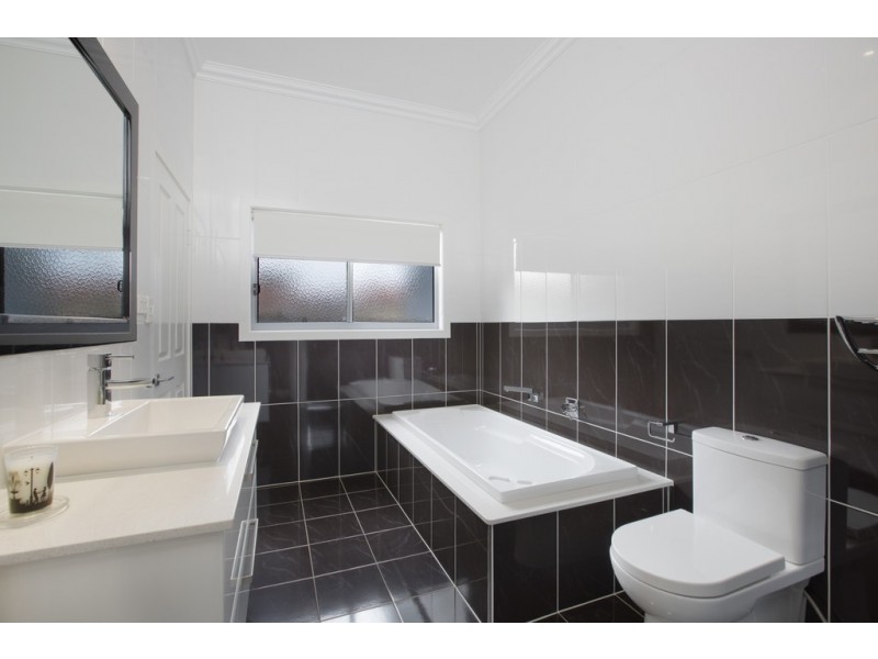 12 Wellesley Street, Wellington Point QLD 4160