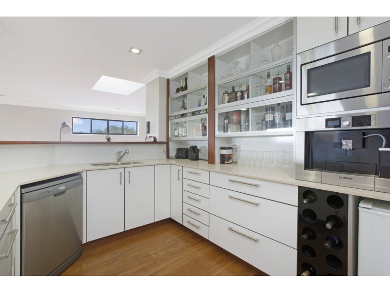 12 Wellesley Street, Wellington Point QLD 4160