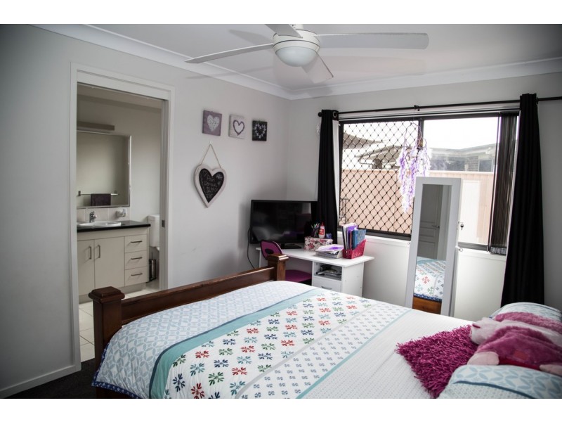 5 Ciril Court, Wellington Point QLD 4160