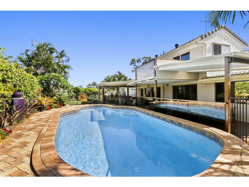 52 Dorsal Drive, Birkdale QLD 4159