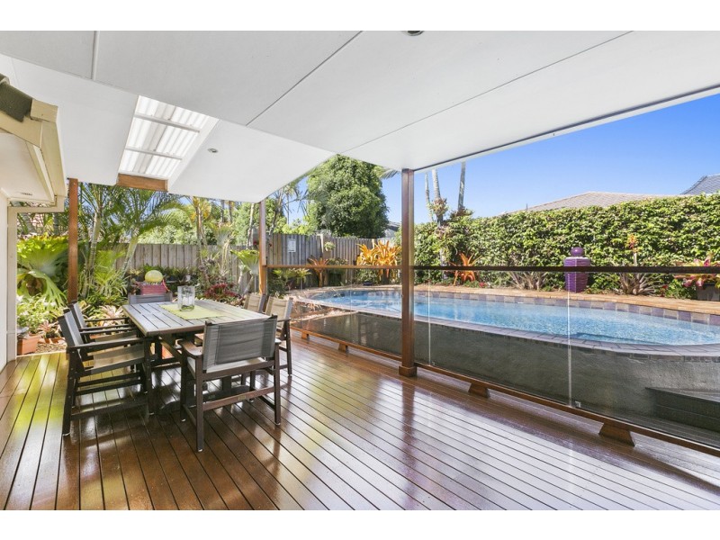 52 Dorsal Drive, Birkdale QLD 4159