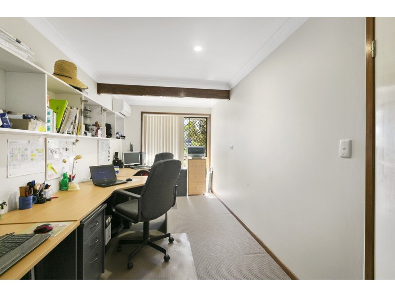 52 Dorsal Drive, Birkdale QLD 4159