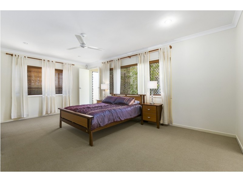 28 Lynch Crescent, Birkdale QLD 4159