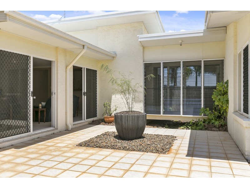 28 Lynch Crescent, Birkdale QLD 4159