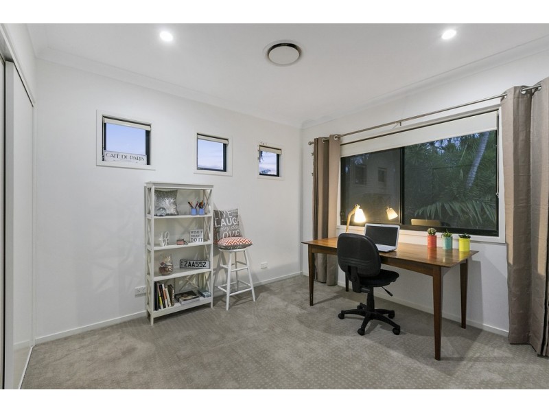14 Eric Street, Thorneside QLD 4158