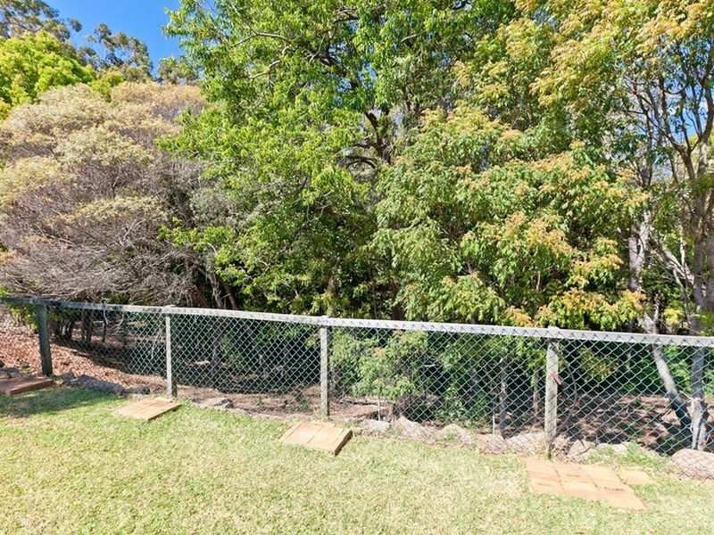 25 Hilliards Park Drive, Wellington Point QLD 4160