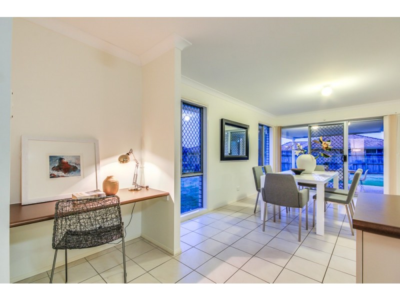 17 Summerhill Street, Victoria Point QLD 4165