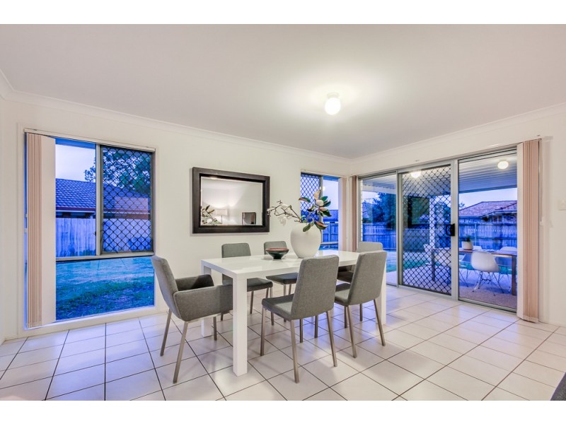 17 Summerhill Street, Victoria Point QLD 4165