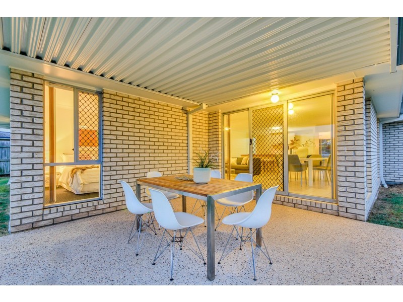 17 Summerhill Street, Victoria Point QLD 4165