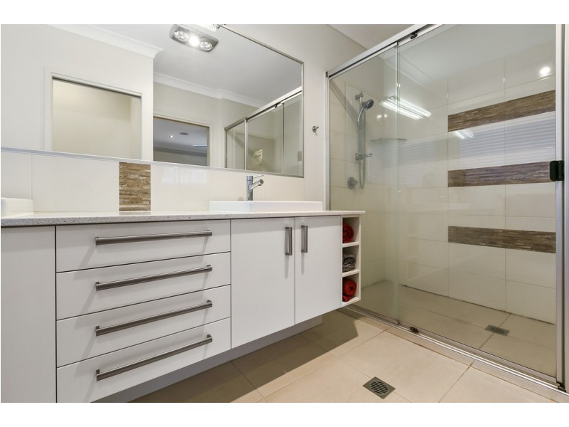 13 Liner Street, Wellington Point QLD 4160