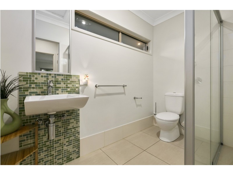 13 Liner Street, Wellington Point QLD 4160