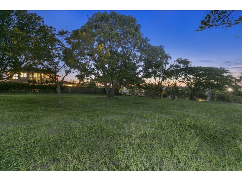 11 Hunter Street, Manly West QLD 4179