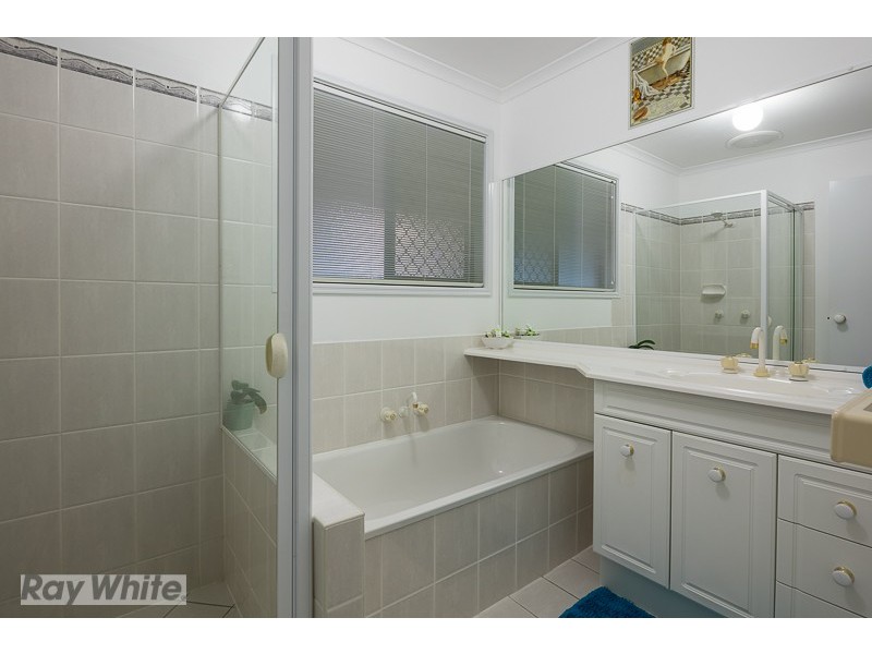 16 Brookvale Drive, Victoria Point QLD 4165