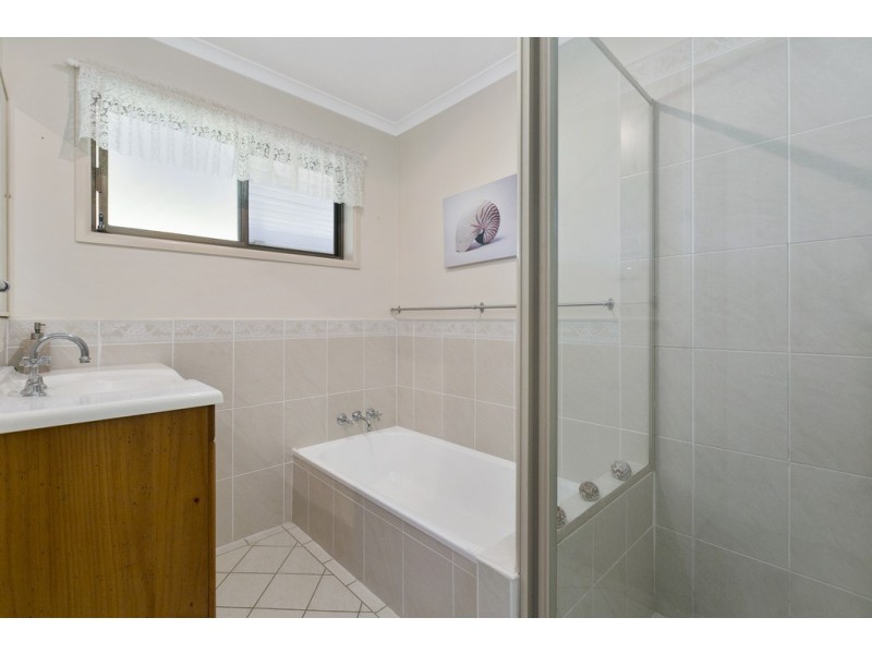 41 Rosella Street, Wellington Point QLD 4160