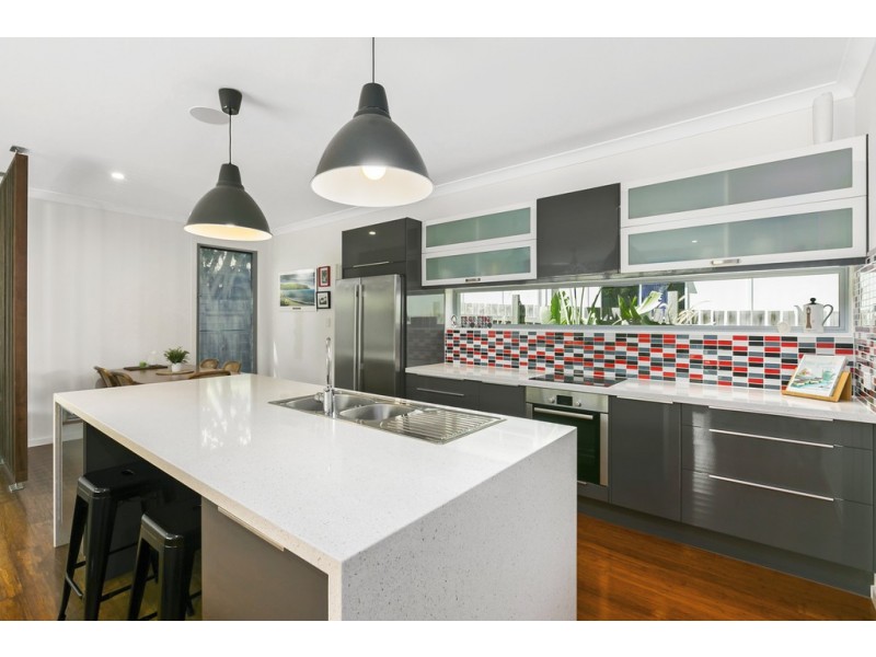 23 John Street, Thorneside QLD 4158