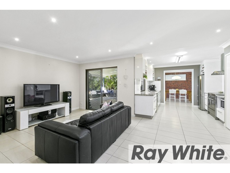 19 Cronin Drive, Wellington Point QLD 4160