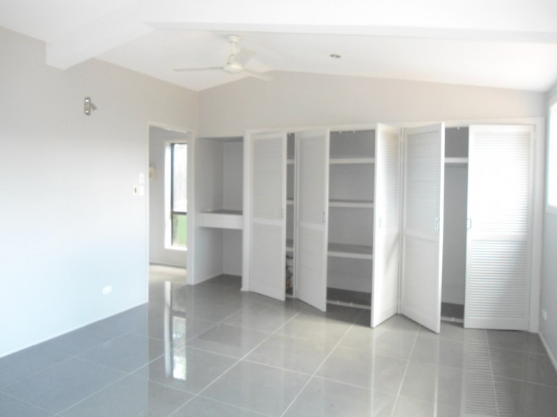 31 Warner Street, Wellington Point QLD 4160