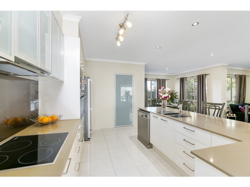 4 Spink Street, Wellington Point QLD 4160