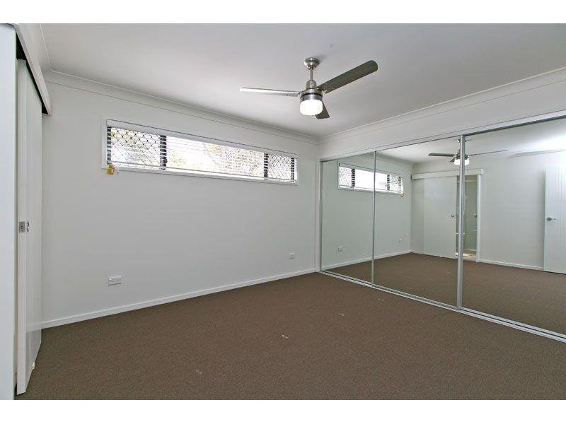 61 Ferry Road, Thorneside QLD 4158