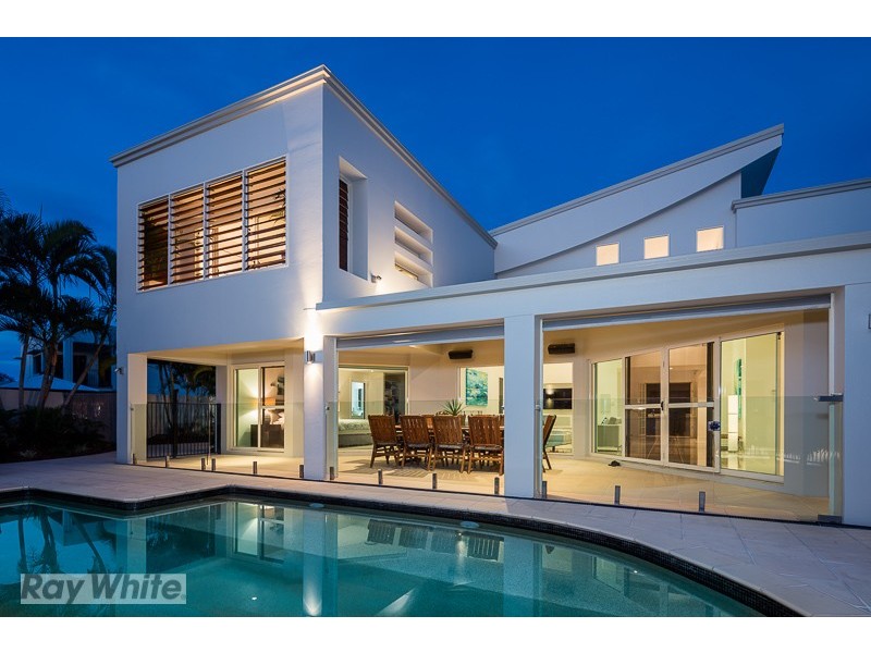 20 Little Shore Street, Raby Bay QLD 4163