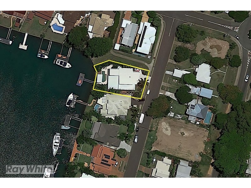20 Little Shore Street, Raby Bay QLD 4163