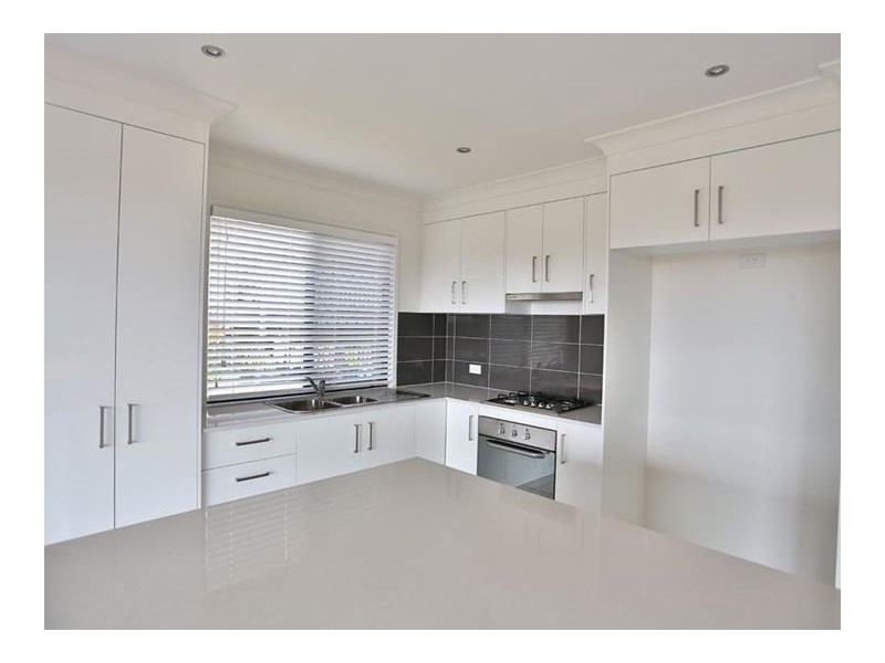 63 Ferry Road, Thorneside QLD 4158