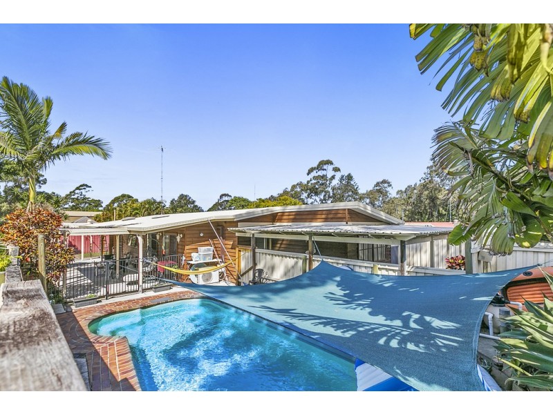 25 Jania Street, Redland Bay QLD 4165