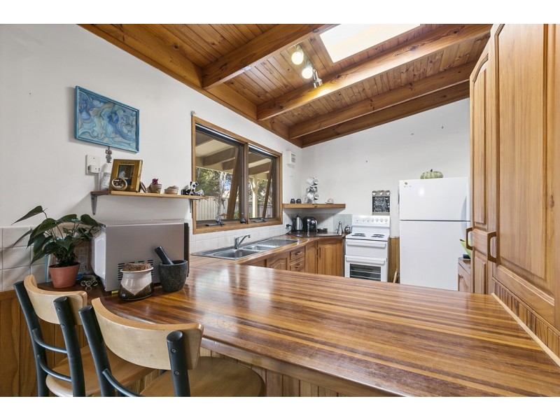 25 Jania Street, Redland Bay QLD 4165