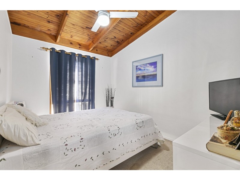 25 Jania Street, Redland Bay QLD 4165