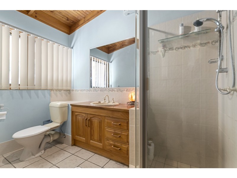 25 Jania Street, Redland Bay QLD 4165