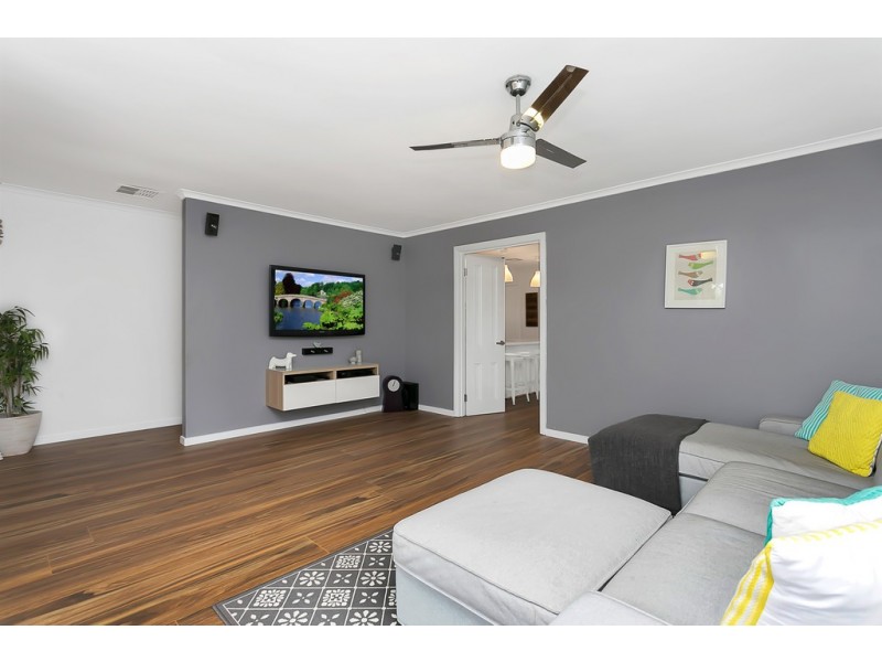 4 Martinique Drive, Seaford Rise SA 5169