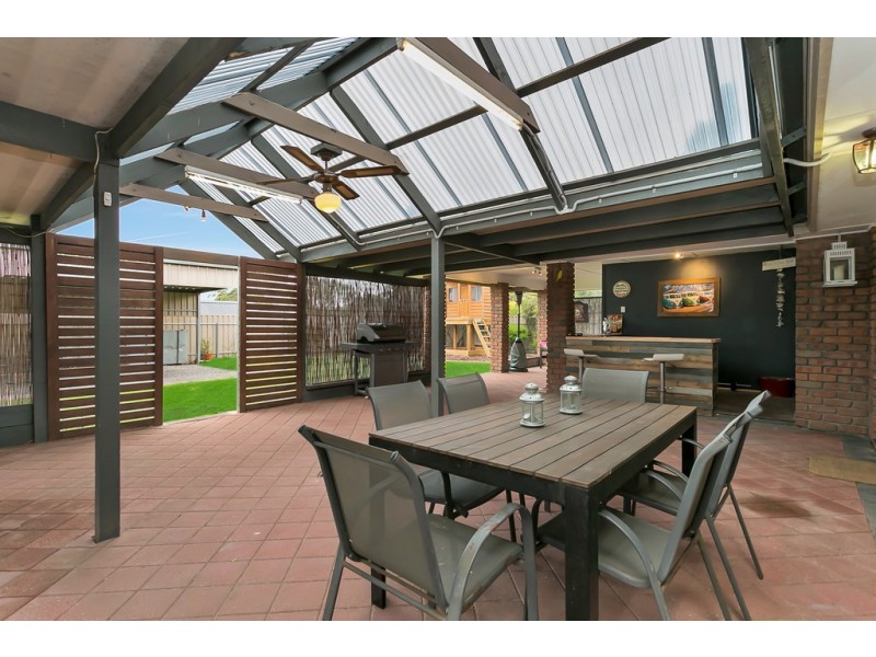 4 Martinique Drive, Seaford Rise SA 5169