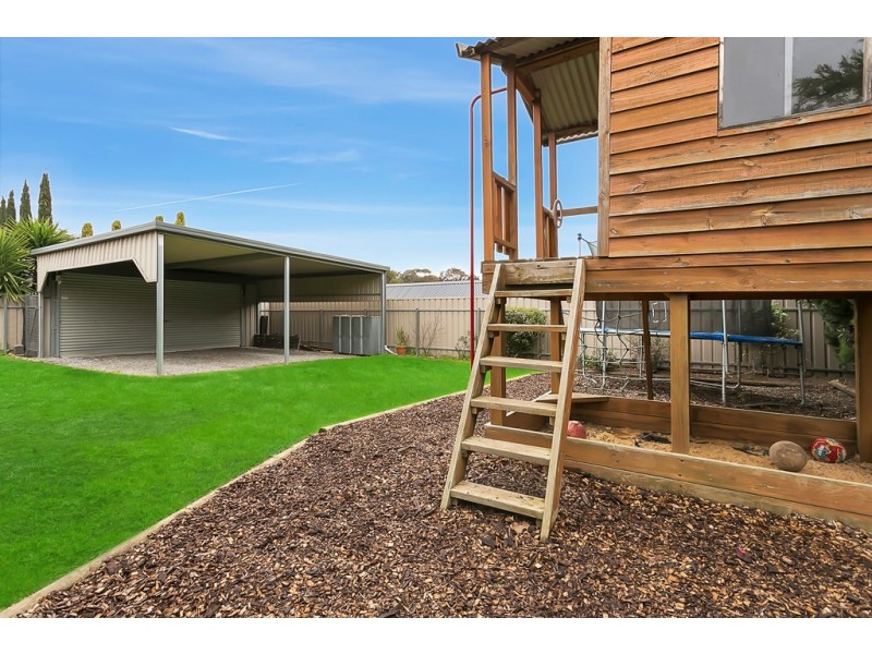 4 Martinique Drive, Seaford Rise SA 5169
