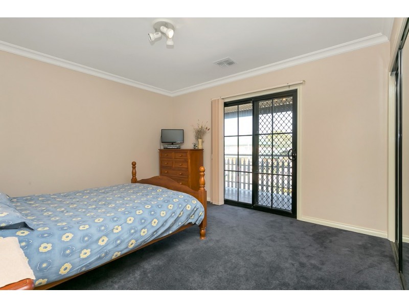 15 Domain Street, Moana SA 5169