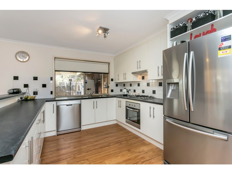 2 Napier Place, Sellicks Beach SA 5174