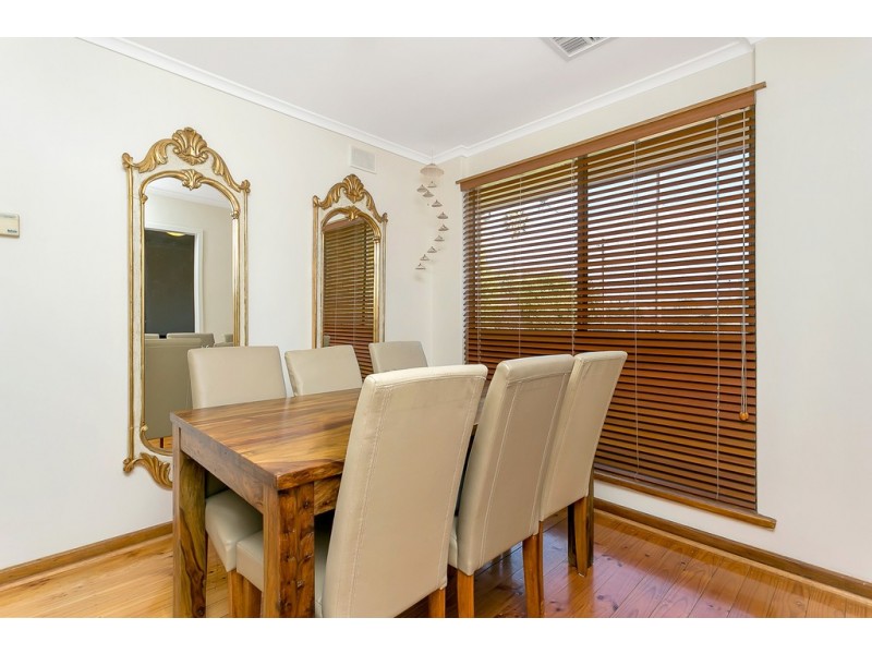 28 Kalgoorlie Avenue, Port Noarlunga South SA 5167