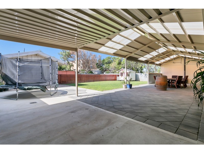 28 Kalgoorlie Avenue, Port Noarlunga South SA 5167