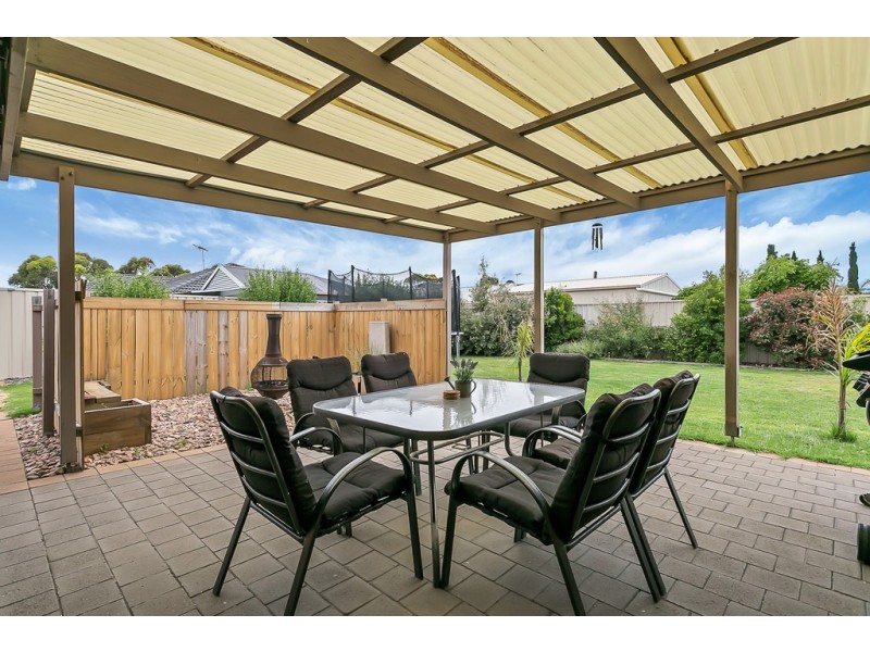 4 Razor Avenue, Aldinga Beach SA 5173