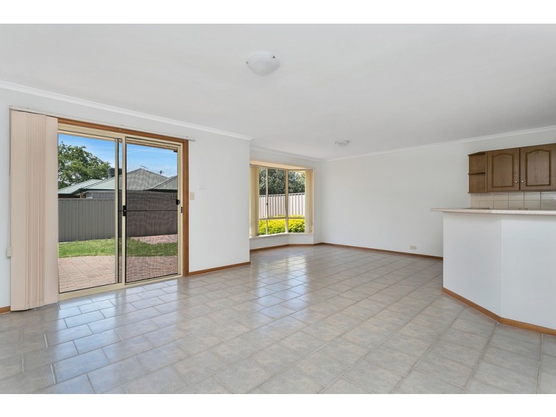 5 Admiralty Crescent, Seaford Rise SA 5169