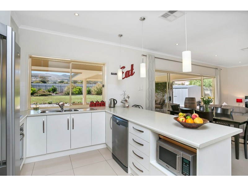 12 Milford Avenue, Sellicks Beach SA 5174