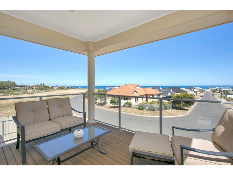 12 Milford Avenue, Sellicks Beach SA 5174