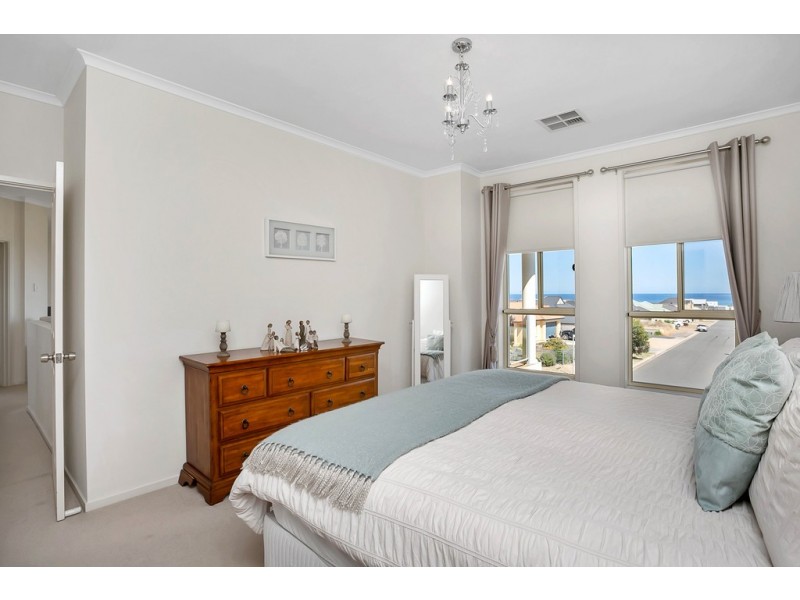 12 Milford Avenue, Sellicks Beach SA 5174