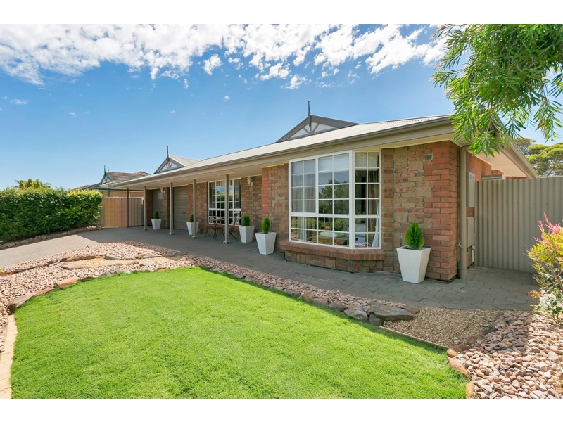 2 Crowsnest Place, Seaford Rise SA 5169