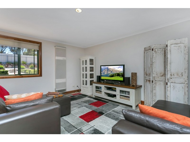 2 Crowsnest Place, Seaford Rise SA 5169