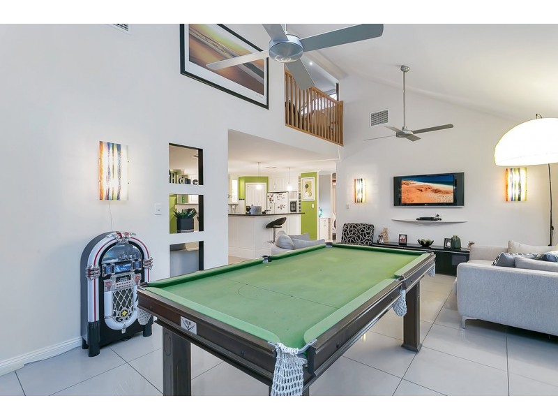 17 Esperance Boulevard, Seaford Rise SA 5169