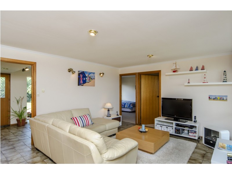 74 Esplanade, Aldinga Beach SA 5173