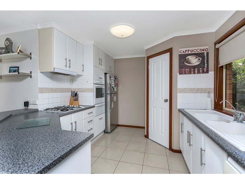 4 Crowsnest Place, Seaford Rise SA 5169